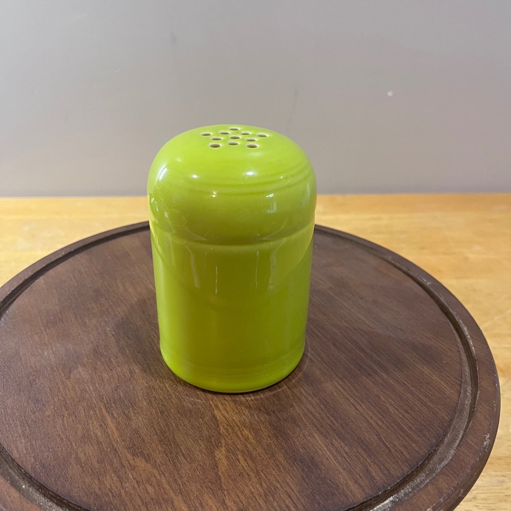 Fiesta Lemongrass Cheese Shaker Ceramic Art Deco Retro Green 4.5" vtg Style